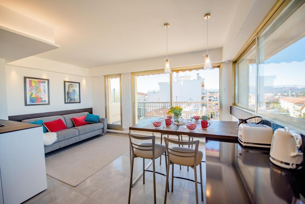 High Standing With Incredible Old Antibes And Sea Views Apartment Ngoại thất bức ảnh